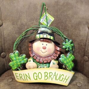 St. Patrick's Day Leprechaun Wall Decor